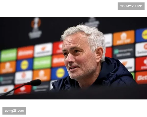 费内巴切节奏控制能力出色，擅长阵地战与核心单打